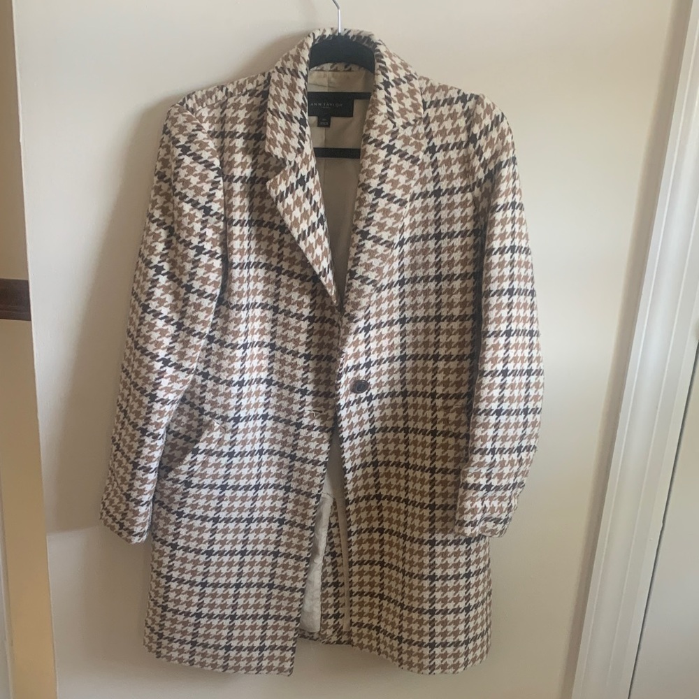 Ann Taylor Factory Brown and Cream Houndstooth Trench Coat